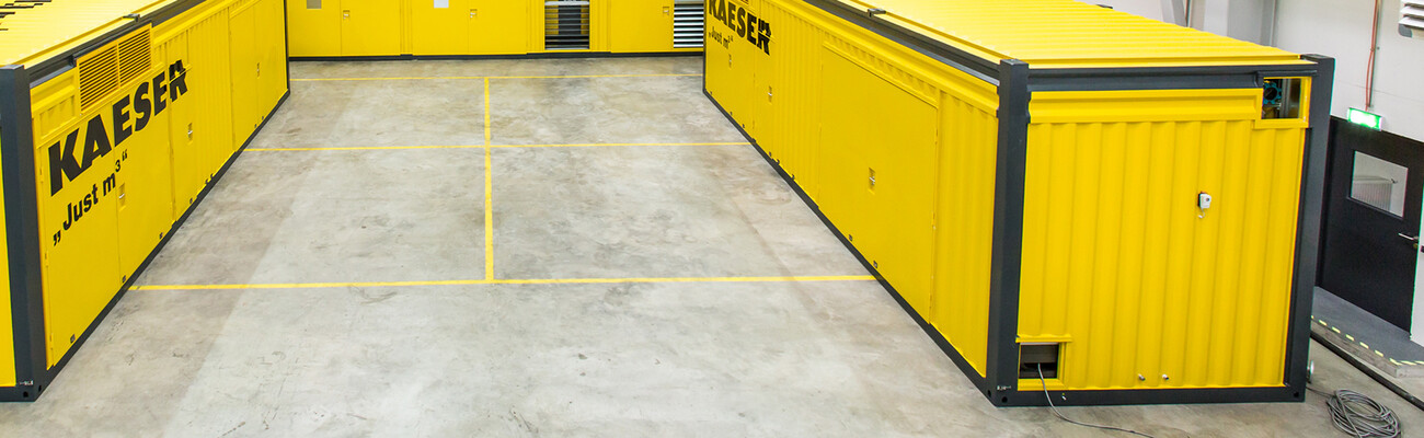 Tri kontejnerske kompresorske stanice tvrtke Kaeser Kompressoren u Linzu.