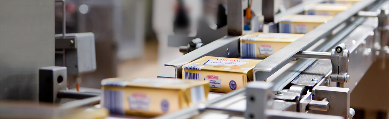 Komprimirani zrak iz tvrtke Kaeser Kompressoren za Mliječnu stazu u mljekari Ammerland